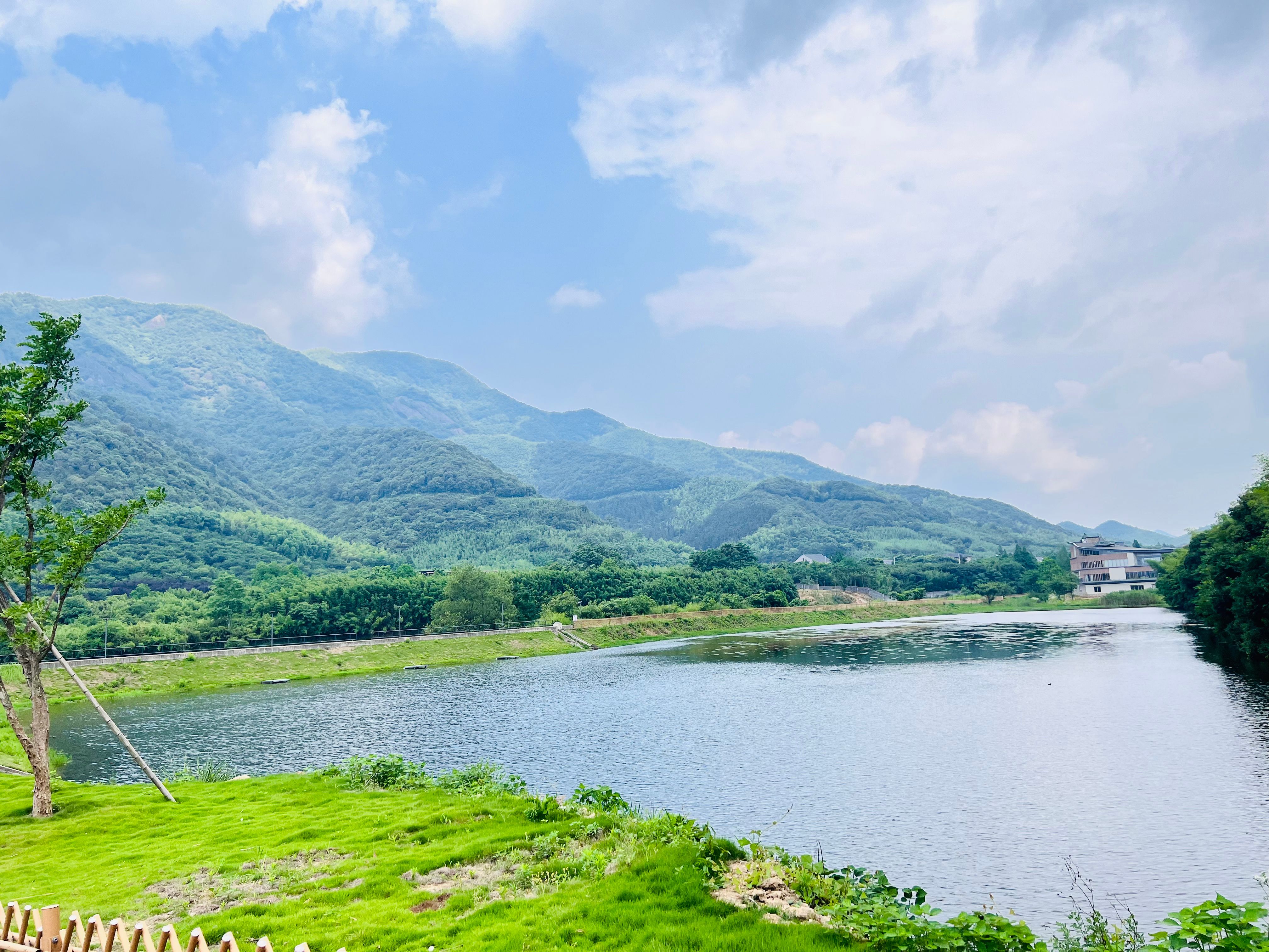 环青山徒步现场 3